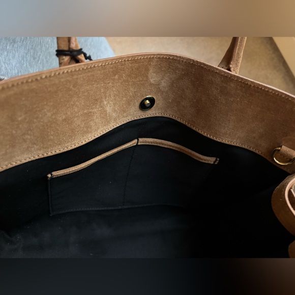 Claudia Firenze Suede Camel Bag NWT w/Shoulder Strap - Picture 9 of 17